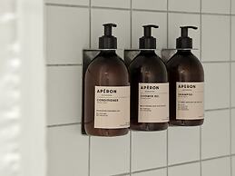 Apēron Apartment Hotel