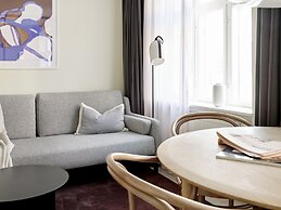 Apēron Apartment Hotel