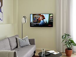 Apēron Apartment Hotel