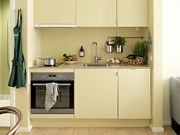 Apēron Apartment Hotel