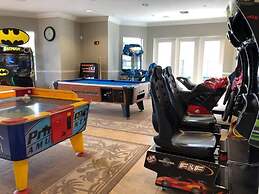 Tideview 66 · NEW Luxury 3 Suites Resort Home. Sleep 9