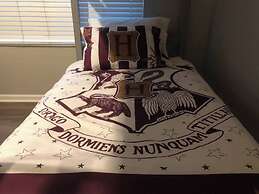 Tideview 66 · NEW Luxury 3 Suites Resort Home. Sleep 9