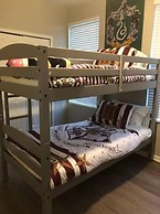 Tideview 66 · NEW Luxury 3 Suites Resort Home. Sleep 9