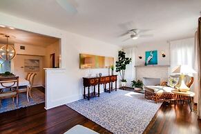 West Palm Beauty With Private Pool 4 Bedroom Home by RedAwning