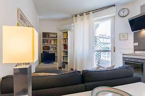 Navigli 5 Apartment