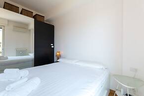 Navigli 6A Apartment