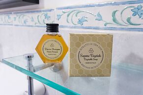 Navigli 6A Apartment