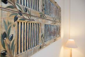 Aerides Boutique Rooms