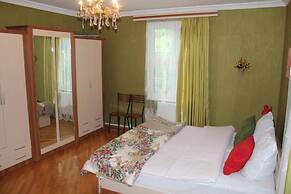 Guesthouse Lago & Wine Cellar