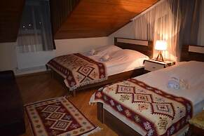 Guesthouse Lago & Wine Cellar