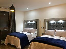 Gold Palace Hotel