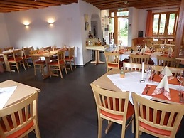 Hotel Ladina
