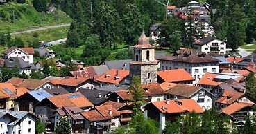 Hotel Ladina