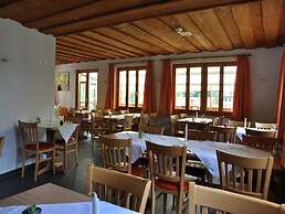 Hotel Ladina