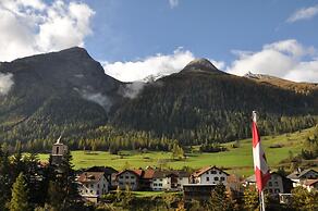 Hotel Ladina