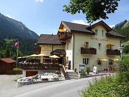 Hotel Ladina