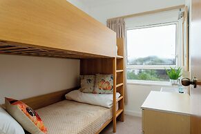 Torland Seafront Hotel