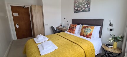 Torland Seafront Hotel