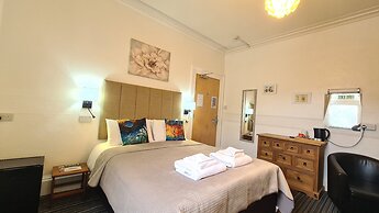 Torland Seafront Hotel