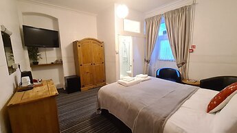 Torland Seafront Hotel