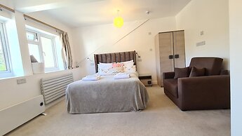 Torland Seafront Hotel