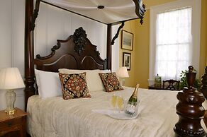 Ashton's Bed and Breakfast