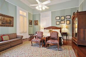 Ashton's Bed and Breakfast