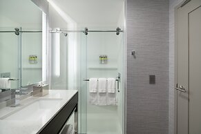 Staybridge Suites Boston Logan Airport - Revere by IHG
