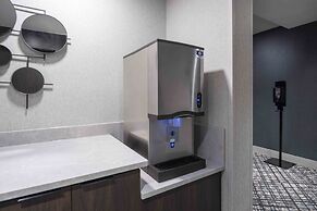 Staybridge Suites Boston Logan Airport - Revere by IHG