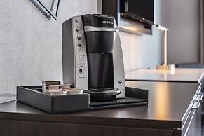 Staybridge Suites Boston Logan Airport - Revere by IHG
