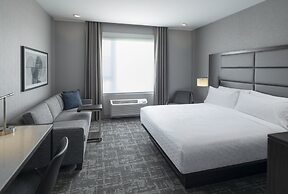 Staybridge Suites Boston Logan Airport - Revere by IHG