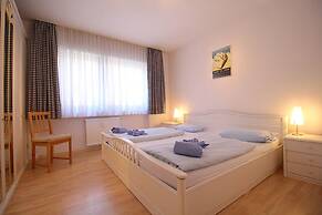 Lindenschlösschen & Schlossgarten