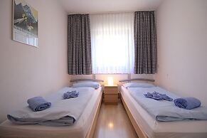 Lindenschlösschen & Schlossgarten