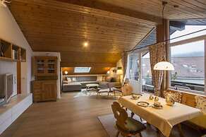 Lindenschlösschen & Schlossgarten