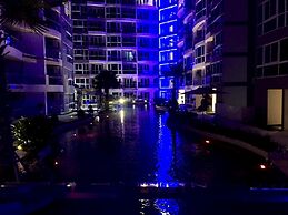 Luxury Apartments in Grand Avenue