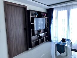 Luxury Apartments in Grand Avenue