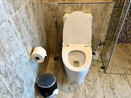 Luxury Apartments in Grand Avenue