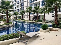 Luxury Apartments in Grand Avenue