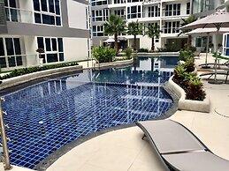 Luxury Apartments in Grand Avenue