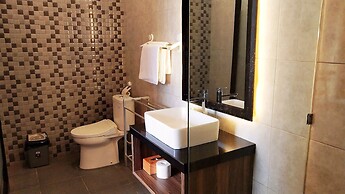 Umah Dangin Guesthouse - Hostel