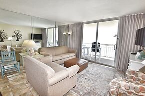 1011 Waters Edge Resort 2 Bedroom Condo by RedAwning