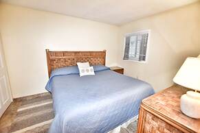 1011 Waters Edge Resort 2 Bedroom Condo by RedAwning