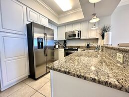 Sea Shell 3 Bedroom Townhouse by RedAwning