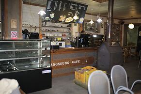 Jangseung Park Pension