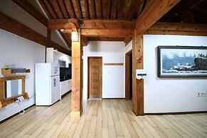 Jangseung Park Pension