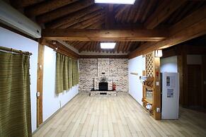 Jangseung Park Pension