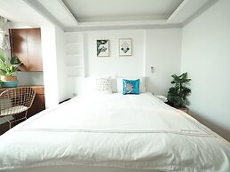 Near StayReal Location