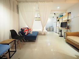 Near StayReal Location