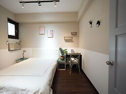 Near StayReal Location