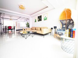 Near StayReal Location